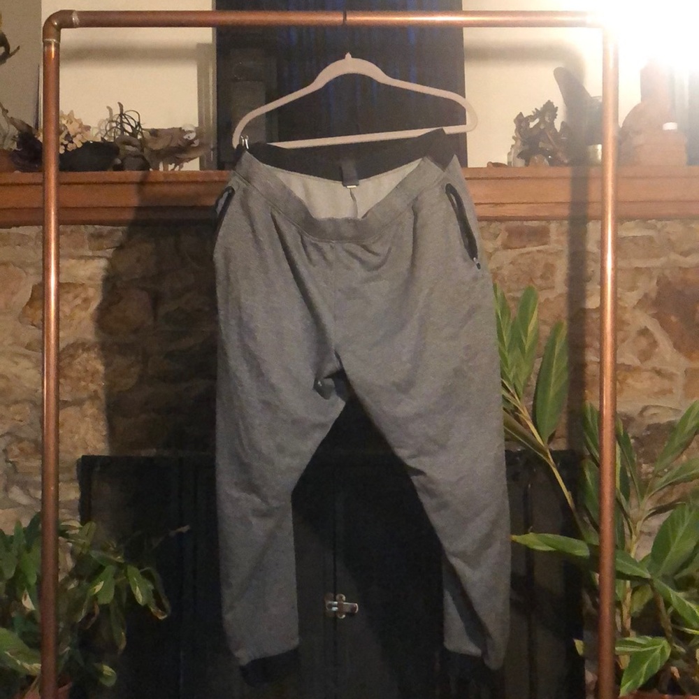 Grey champion sweatpants size xxl